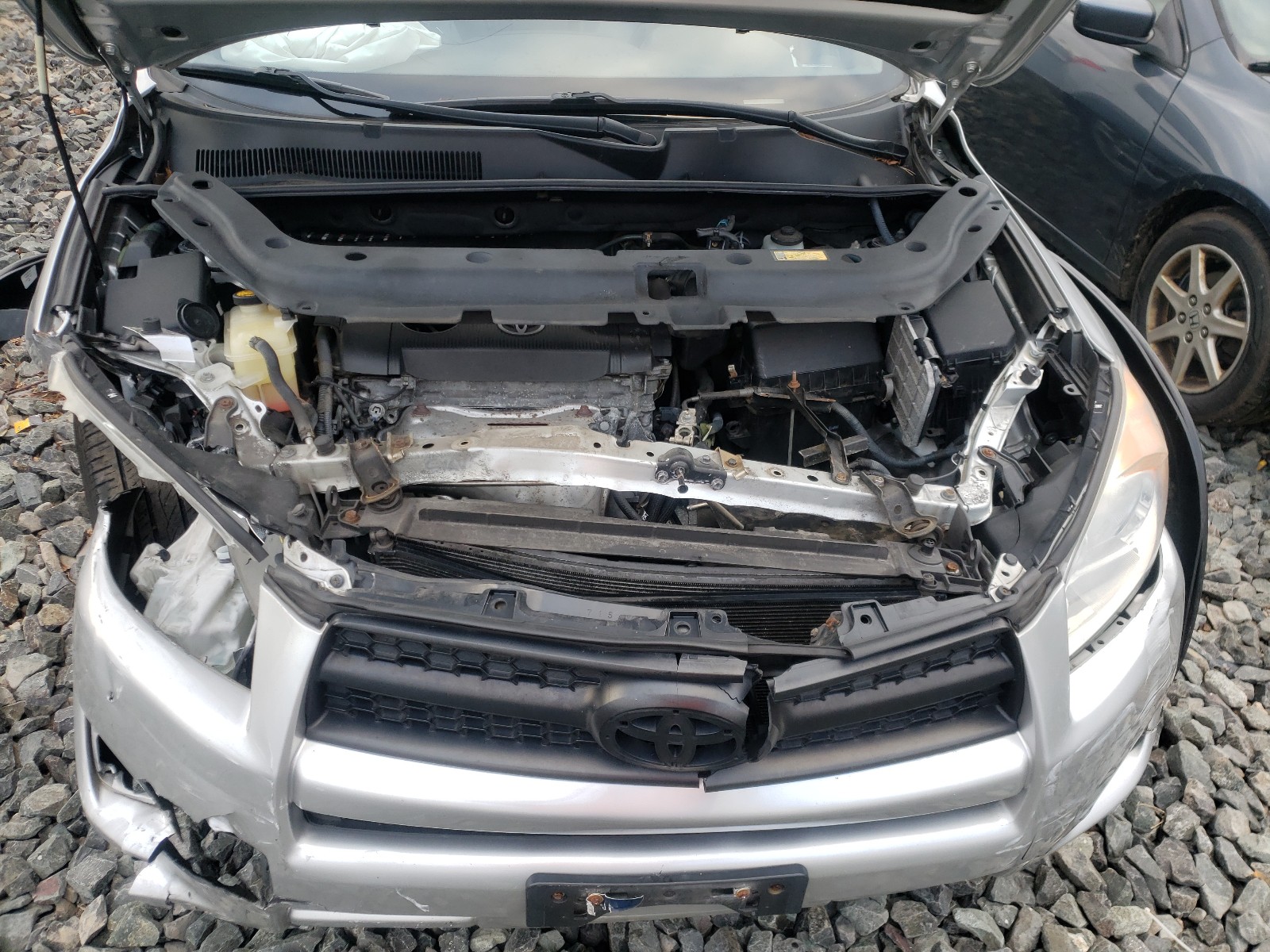 Photo 6 VIN: 2T3ZF4DV5BW064908 - TOYOTA RAV4 