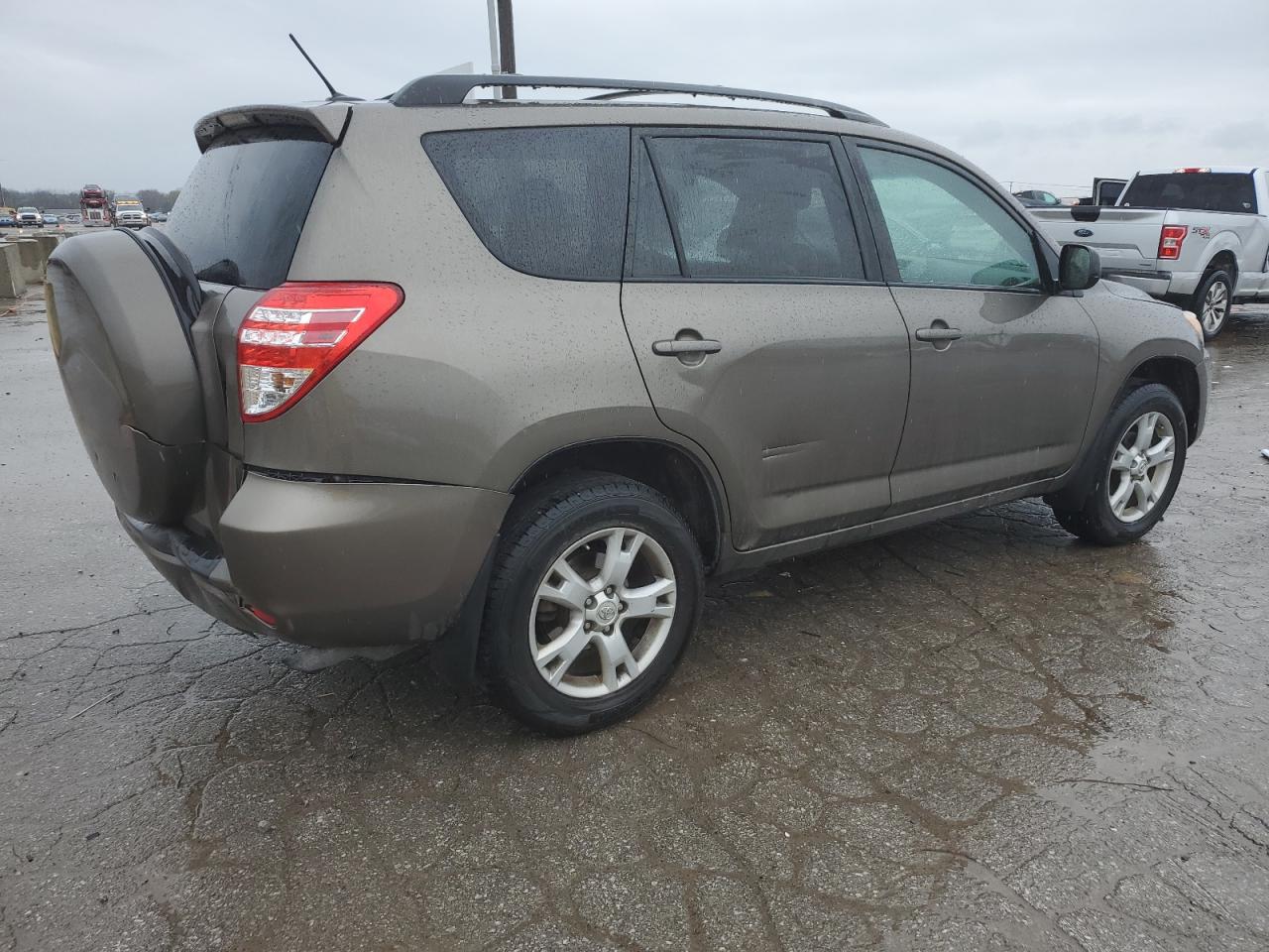 Photo 2 VIN: 2T3ZF4DV5CW134019 - TOYOTA RAV 4 