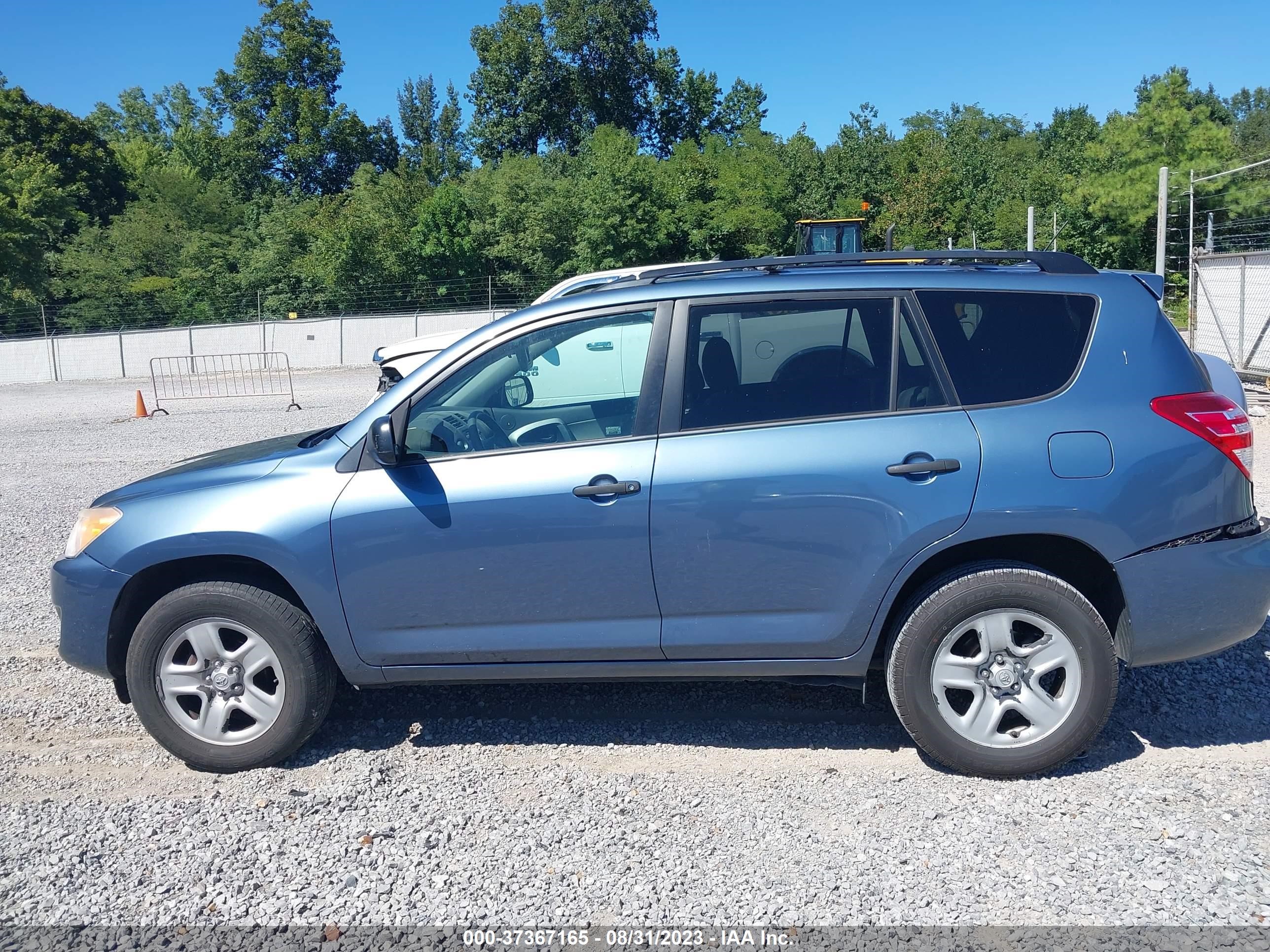 Photo 13 VIN: 2T3ZF4DV5CW136496 - TOYOTA RAV 4 