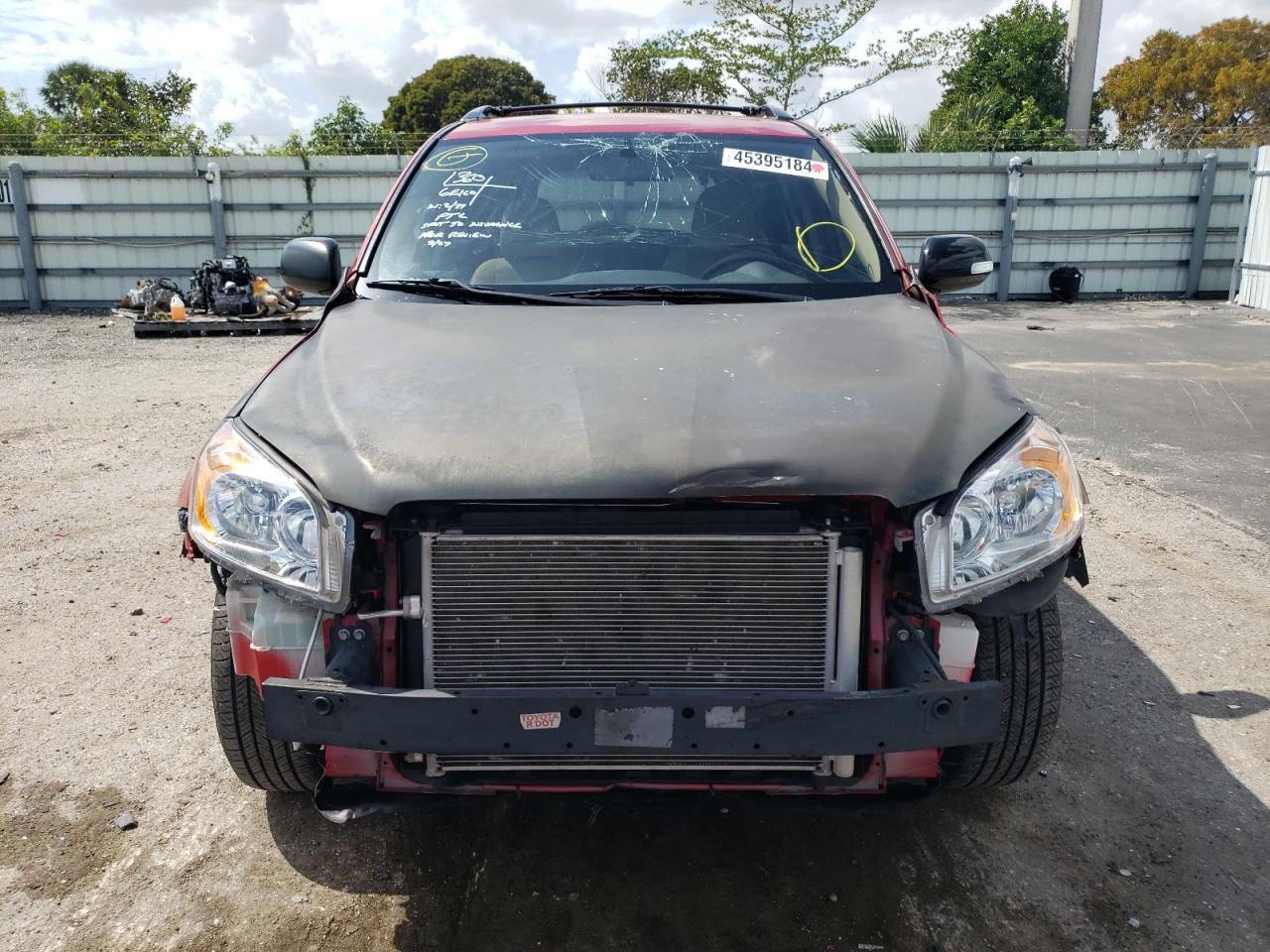 Photo 4 VIN: 2T3ZF4DV6BW057837 - TOYOTA RAV 4 