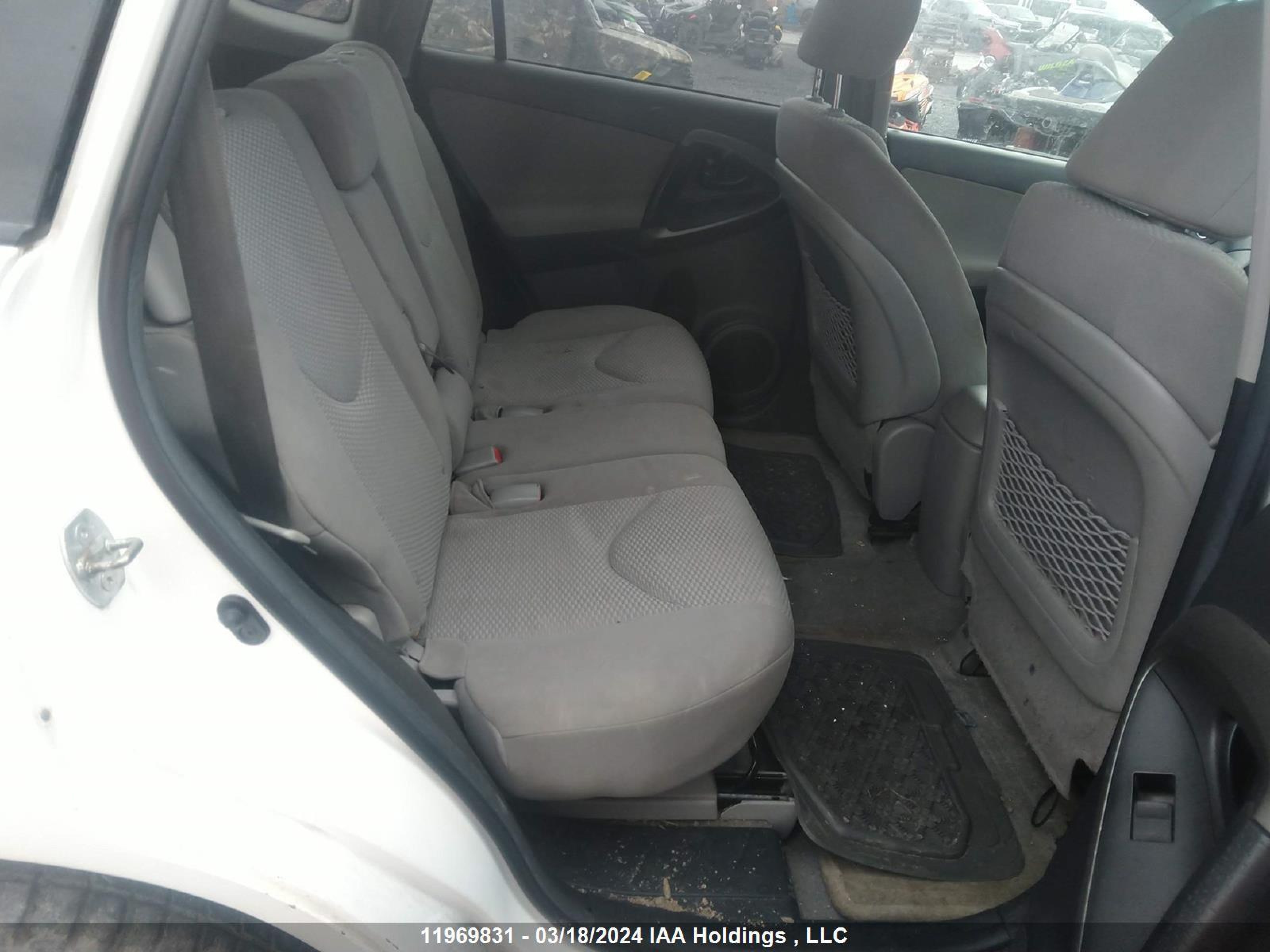 Photo 7 VIN: 2T3ZF4DV6BW089798 - TOYOTA RAV 4 