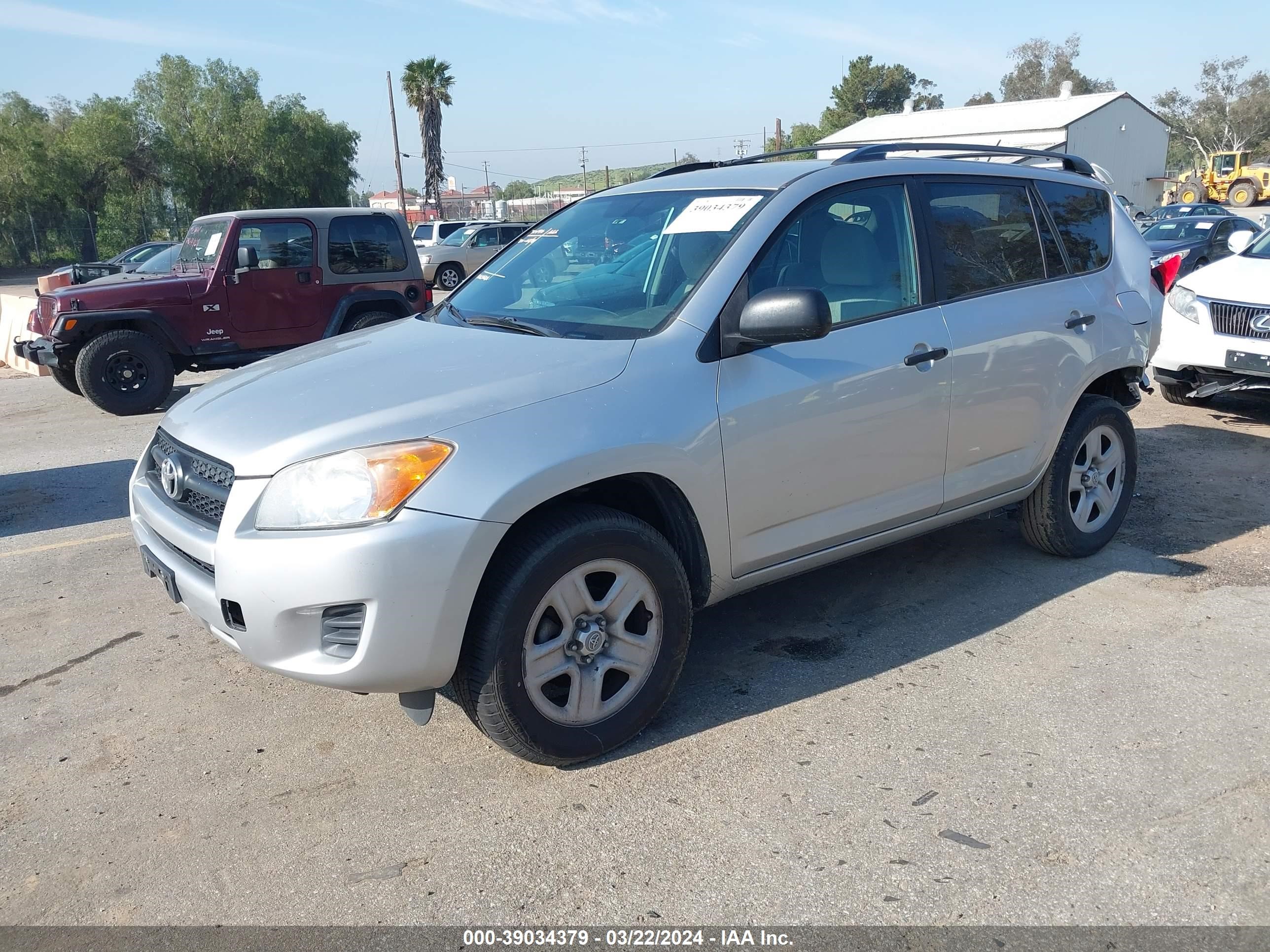 Photo 1 VIN: 2T3ZF4DV7CW107324 - TOYOTA RAV 4 