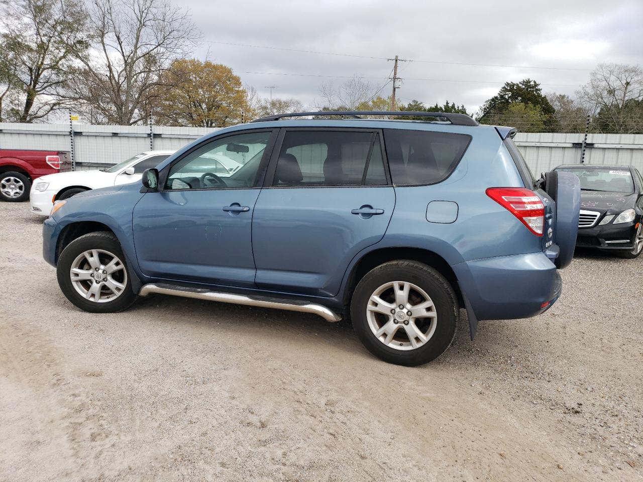 Photo 1 VIN: 2T3ZF4DV8CW111138 - TOYOTA RAV 4 