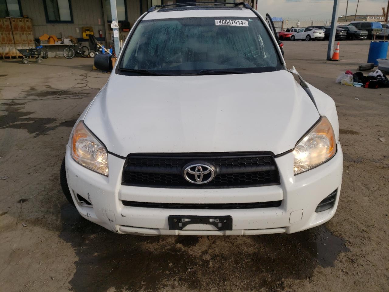 Photo 4 VIN: 2T3ZF4DV8CW155933 - TOYOTA RAV 4 