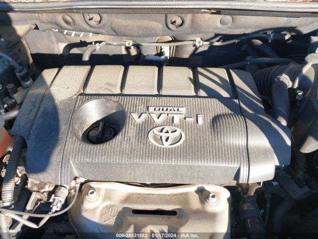 Photo 9 VIN: 2T3ZF4DV9AW043641 - TOYOTA RAV4 