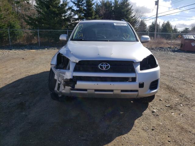 Photo 8 VIN: 2T3ZF4DV9CW138249 - TOYOTA RAV4 