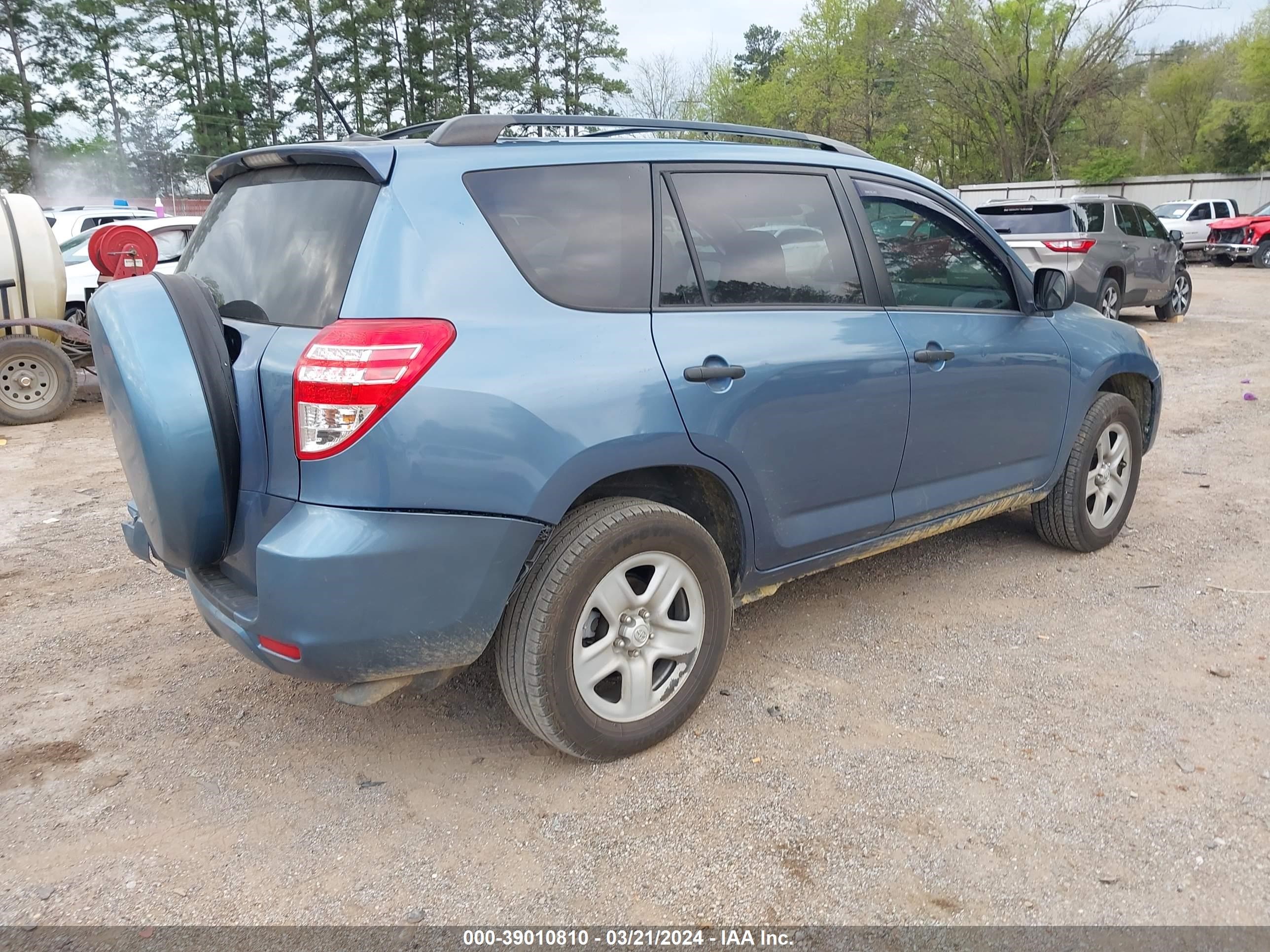 Photo 3 VIN: 2T3ZF4DVXCW145209 - TOYOTA RAV 4 