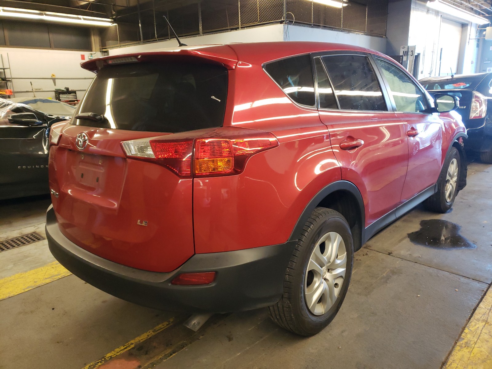 Photo 3 VIN: 2T3ZFREV0FW144974 - TOYOTA RAV4 LE 