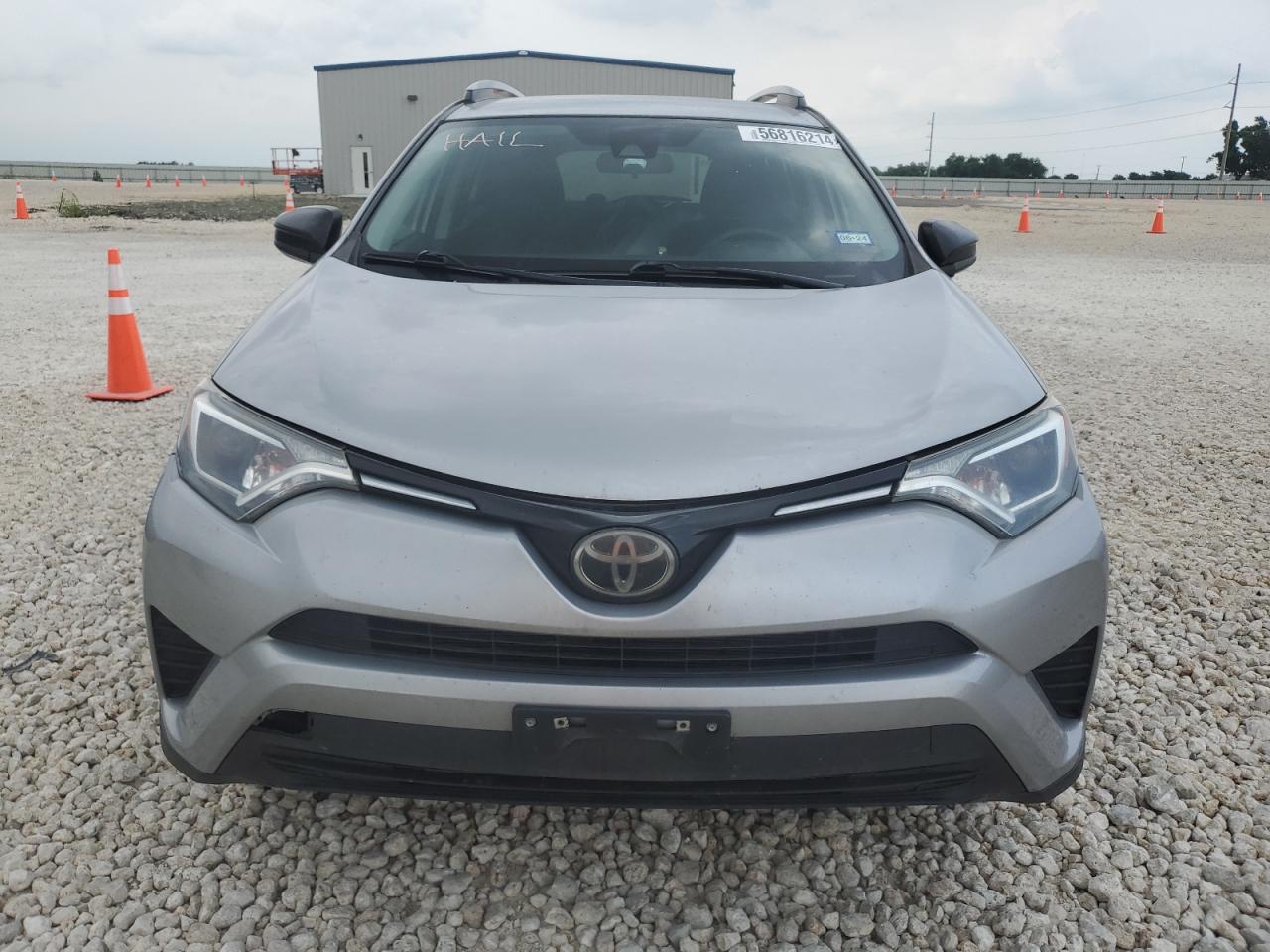 Photo 4 VIN: 2T3ZFREV0JW465888 - TOYOTA RAV 4 