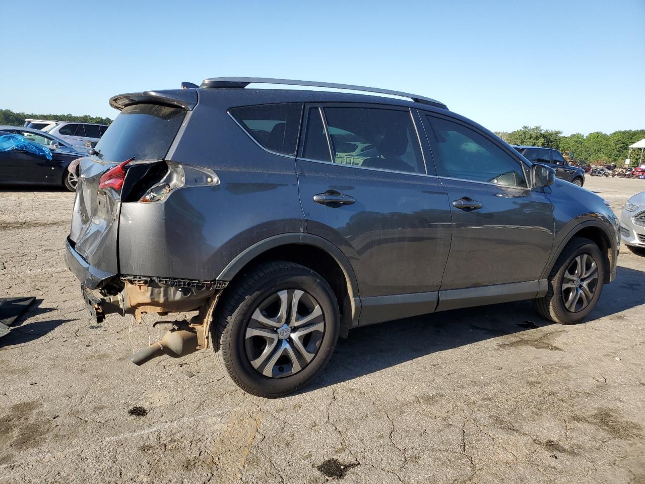 Photo 2 VIN: 2T3ZFREV0JW487969 - TOYOTA RAV 4 