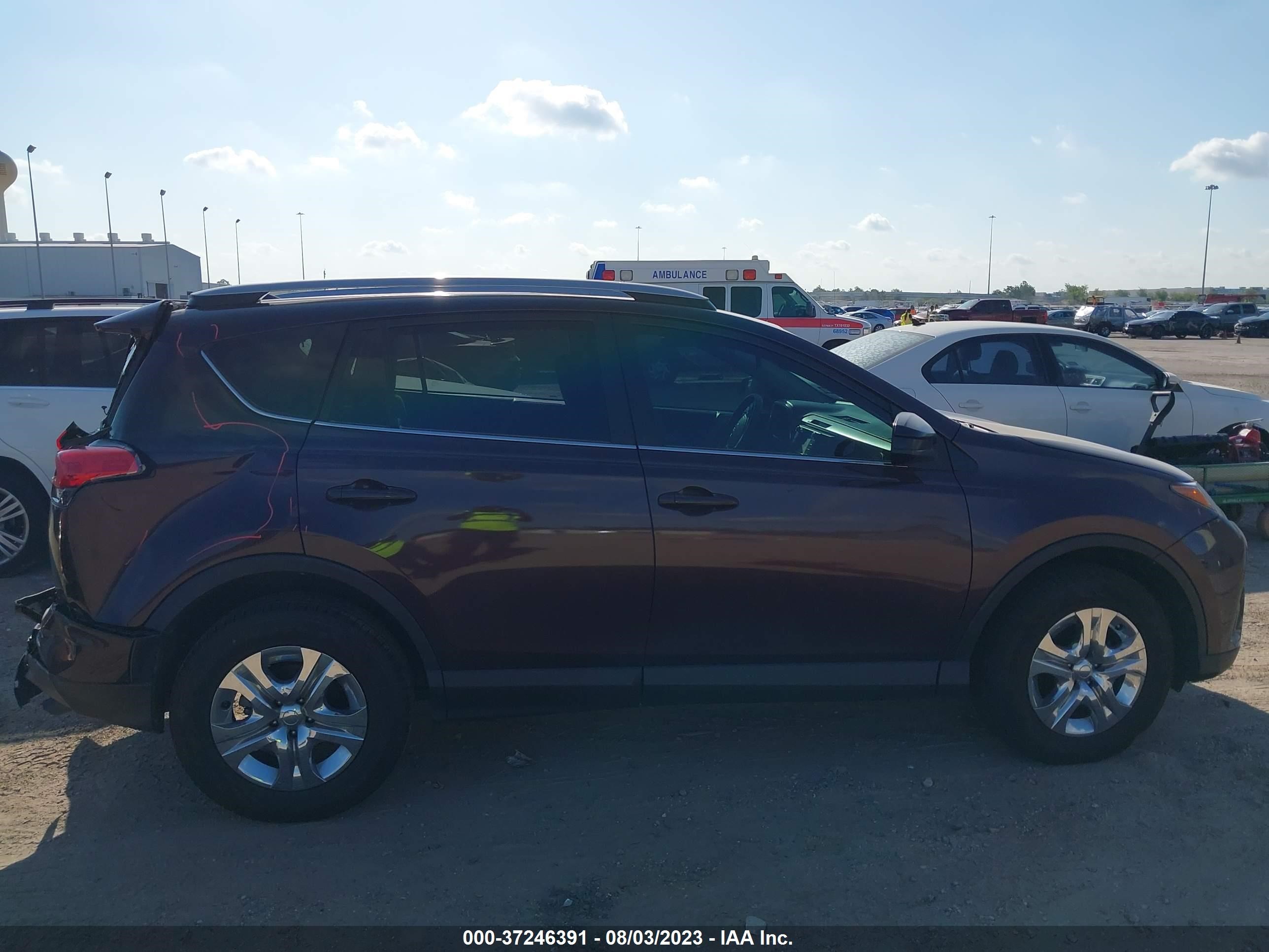 Photo 12 VIN: 2T3ZFREV0JW505094 - TOYOTA RAV 4 