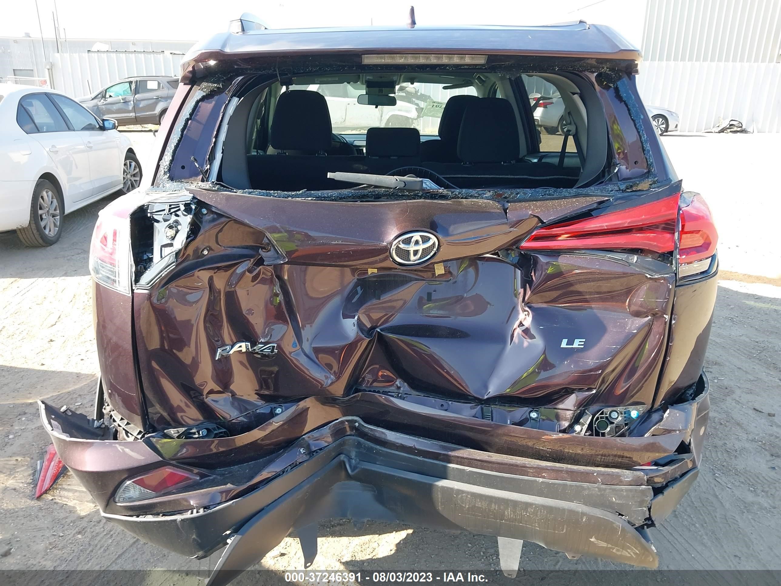 Photo 5 VIN: 2T3ZFREV0JW505094 - TOYOTA RAV 4 