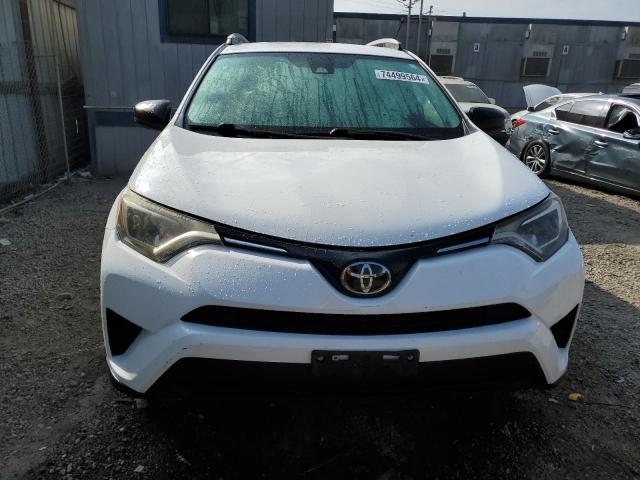 Photo 4 VIN: 2T3ZFREV1HW368791 - TOYOTA RAV4 LE 