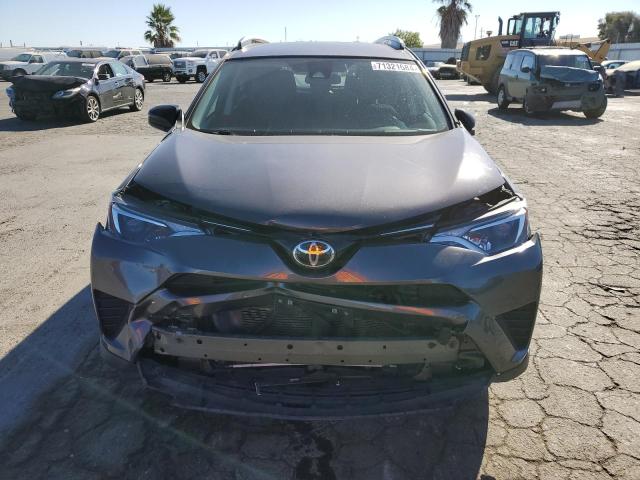 Photo 4 VIN: 2T3ZFREV1HW374347 - TOYOTA RAV4 LE 