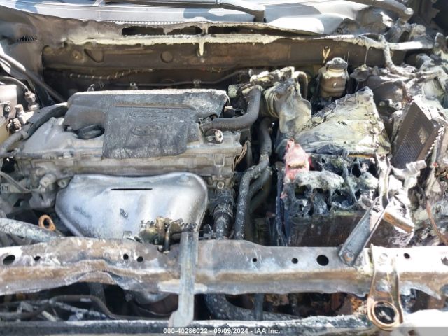 Photo 9 VIN: 2T3ZFREV1JW441468 - TOYOTA RAV4 