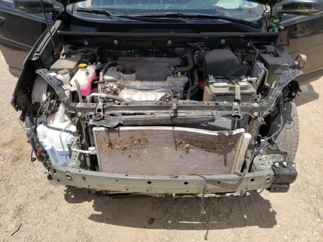 Photo 6 VIN: 2T3ZFREV1JW465527 - TOYOTA RAV4 LE 