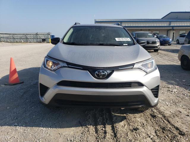 Photo 4 VIN: 2T3ZFREV2HW384515 - TOYOTA RAV4 LE 