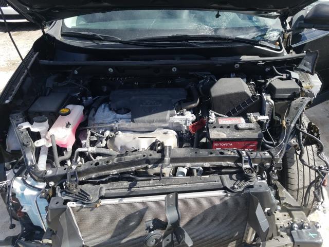 Photo 6 VIN: 2T3ZFREV2HW384918 - TOYOTA RAV4 LE 