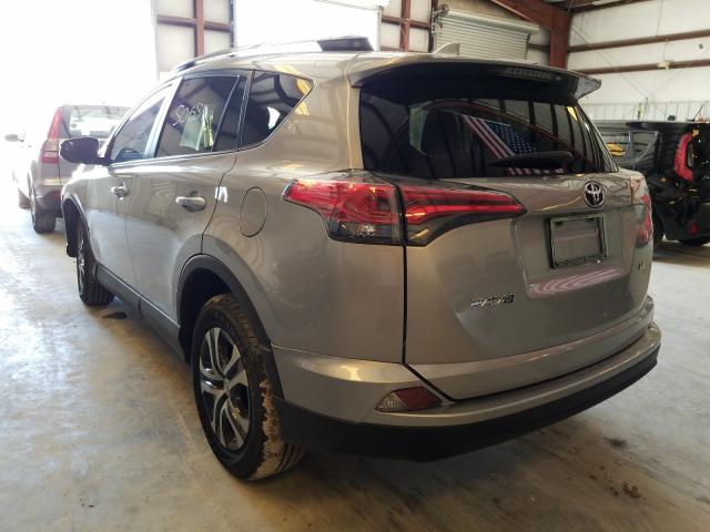 Photo 2 VIN: 2T3ZFREV2HW405198 - TOYOTA RAV4 LE 