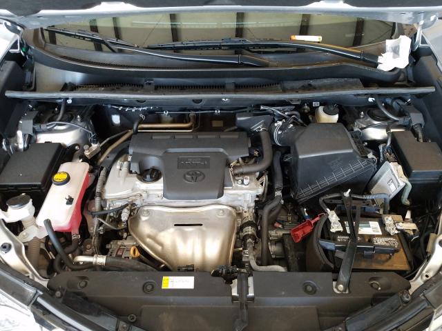 Photo 6 VIN: 2T3ZFREV2HW405198 - TOYOTA RAV4 LE 