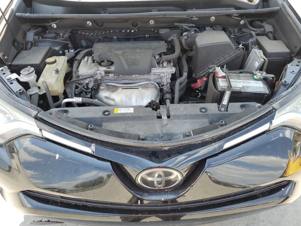 Photo 10 VIN: 2T3ZFREV2JW436392 - TOYOTA RAV 4 