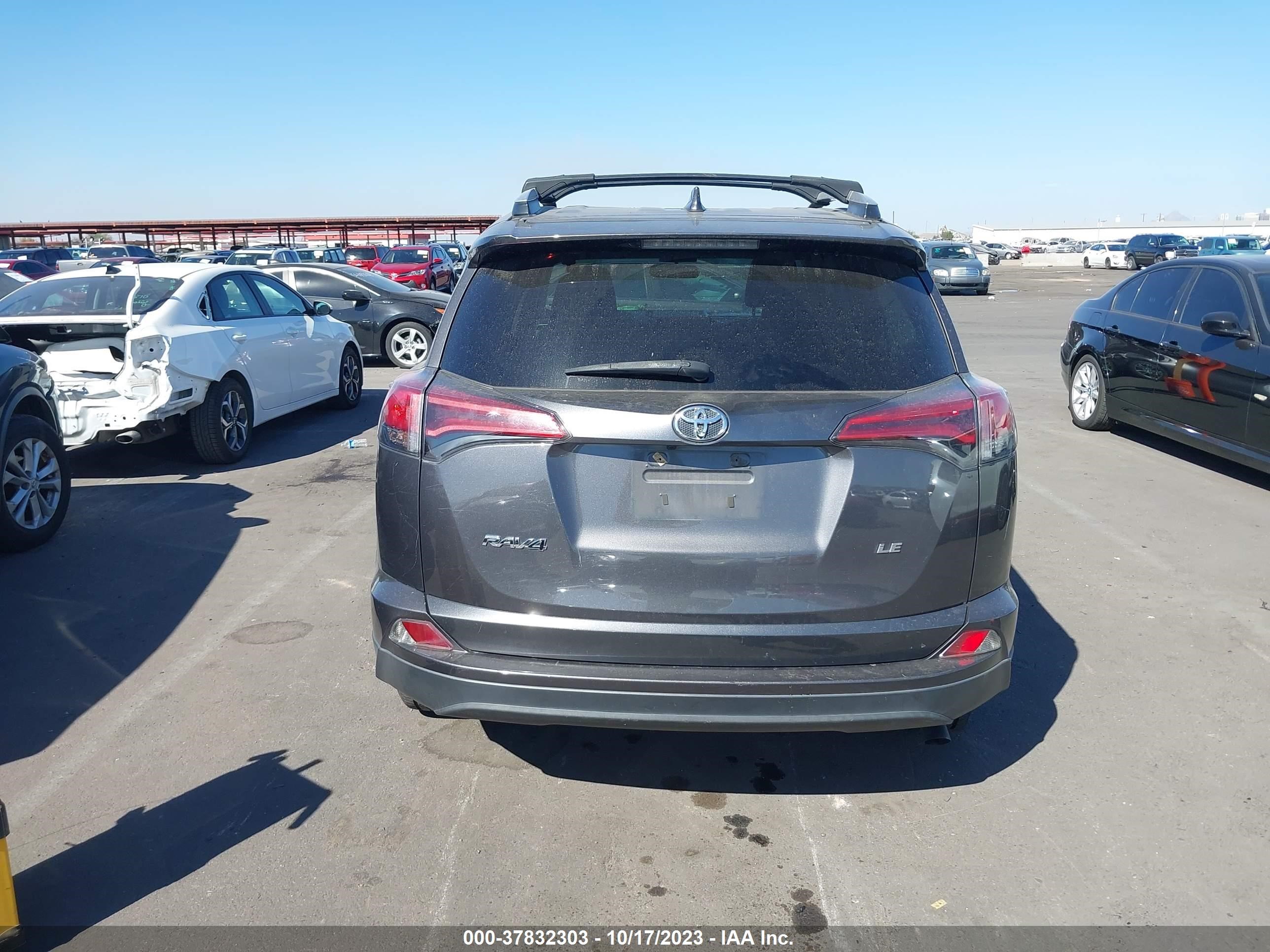 Photo 15 VIN: 2T3ZFREV3GW311135 - TOYOTA RAV 4 