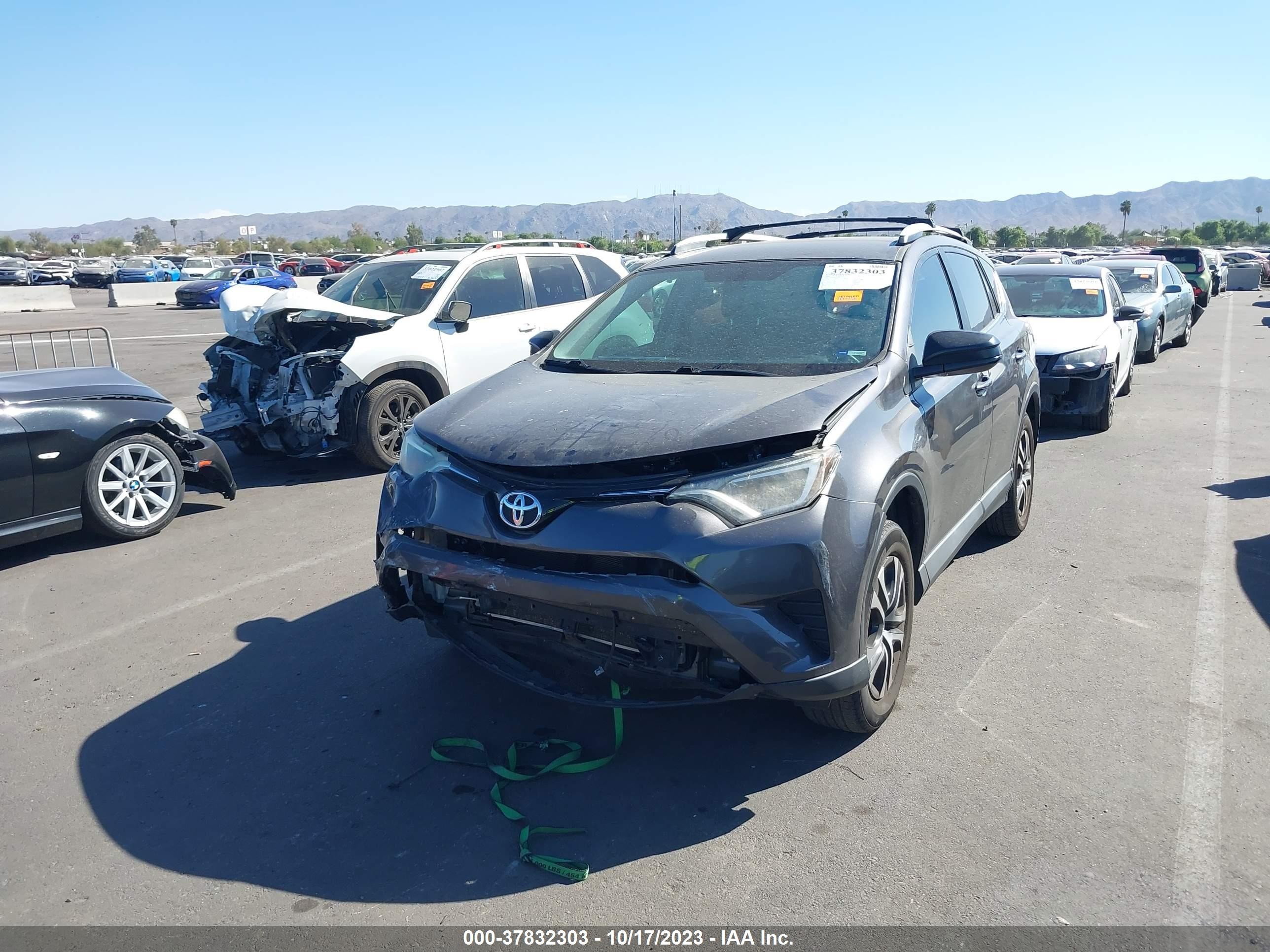 Photo 5 VIN: 2T3ZFREV3GW311135 - TOYOTA RAV 4 