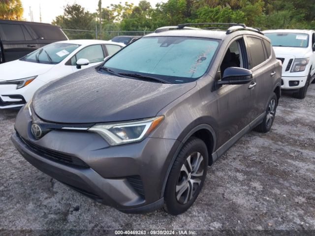 Photo 1 VIN: 2T3ZFREV3HW316692 - TOYOTA RAV4 LE 