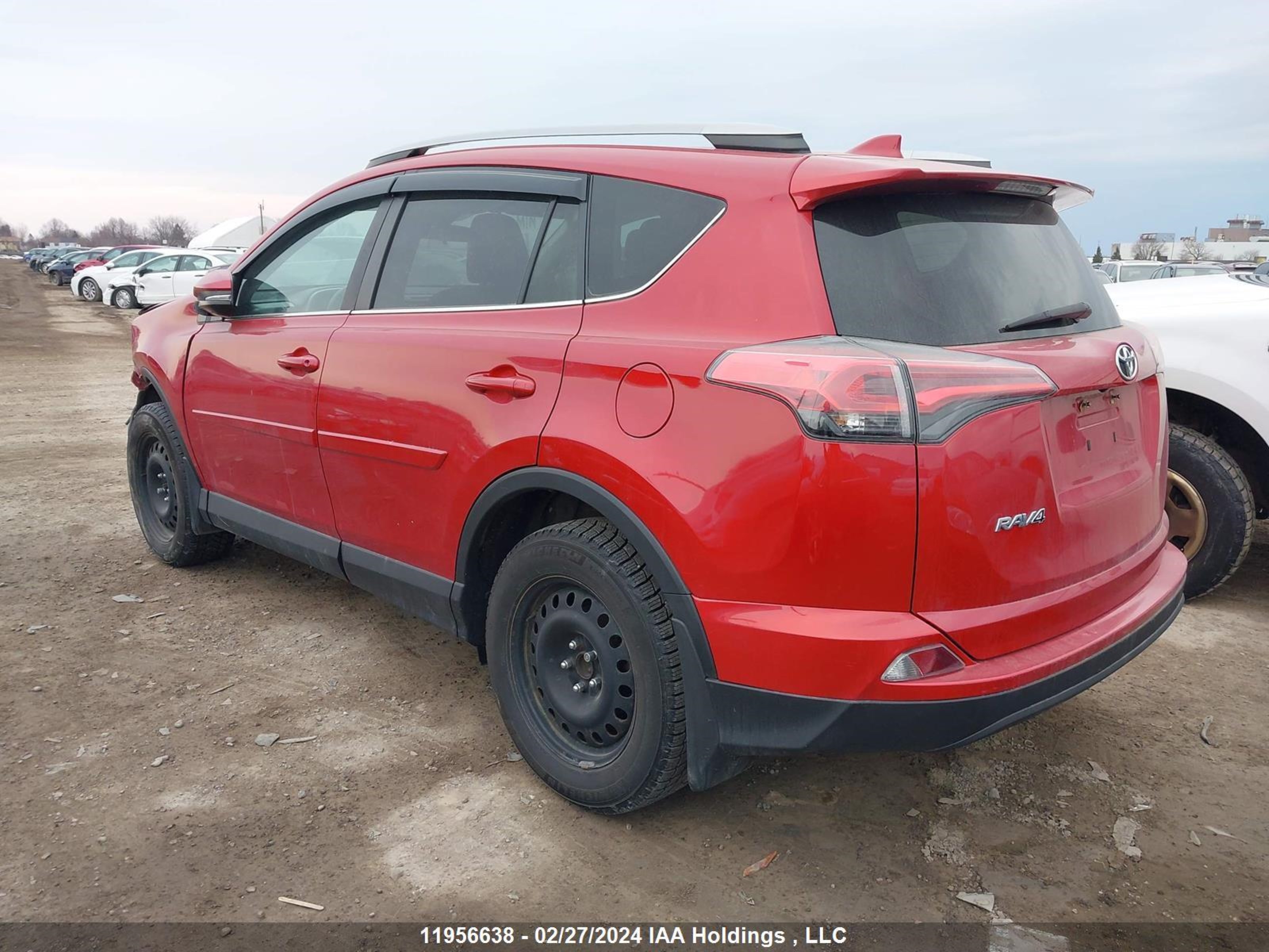 Photo 2 VIN: 2T3ZFREV3HW380215 - TOYOTA RAV 4 