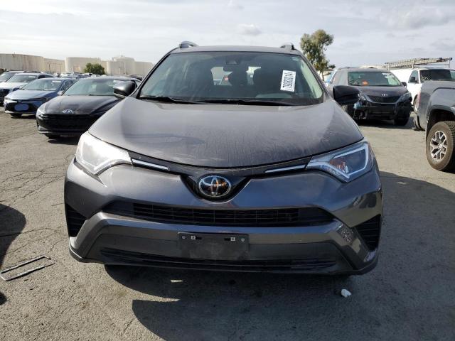 Photo 4 VIN: 2T3ZFREV3JW456778 - TOYOTA RAV4 LE 