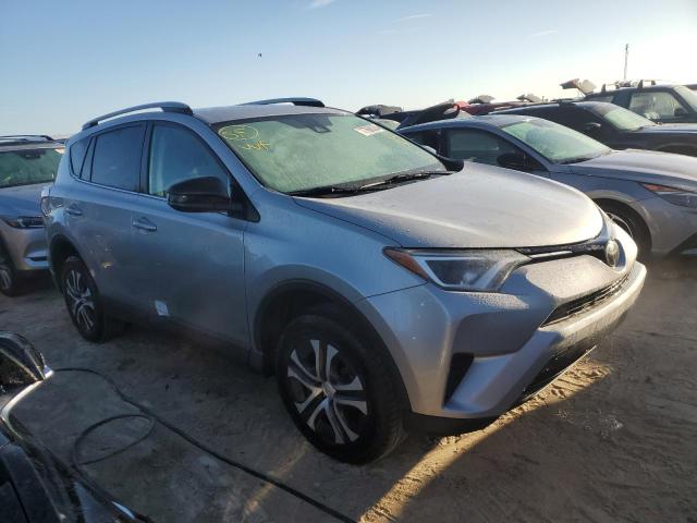 Photo 3 VIN: 2T3ZFREV3JW463603 - TOYOTA RAV4 LE 