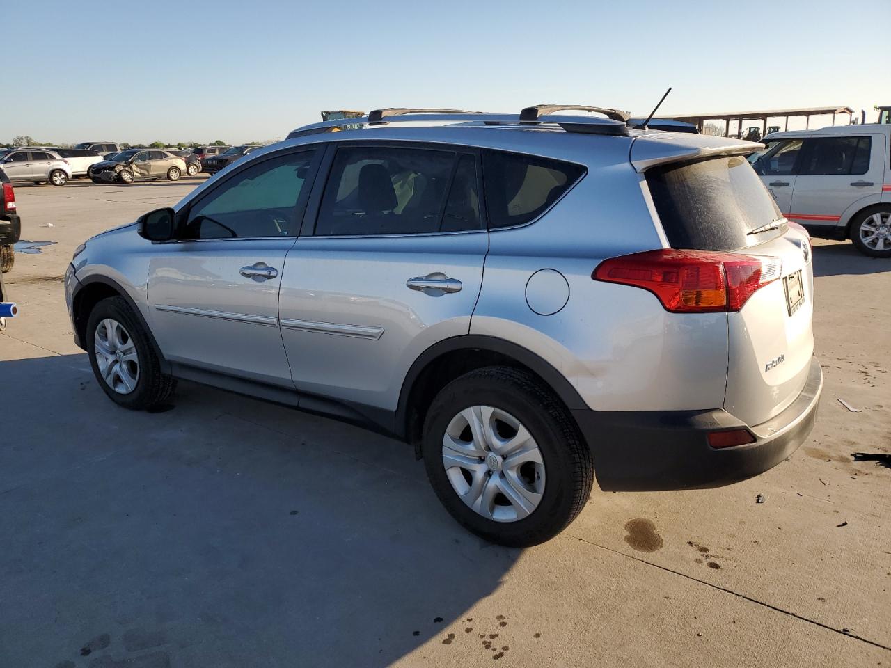 Photo 1 VIN: 2T3ZFREV4FW149790 - TOYOTA RAV 4 