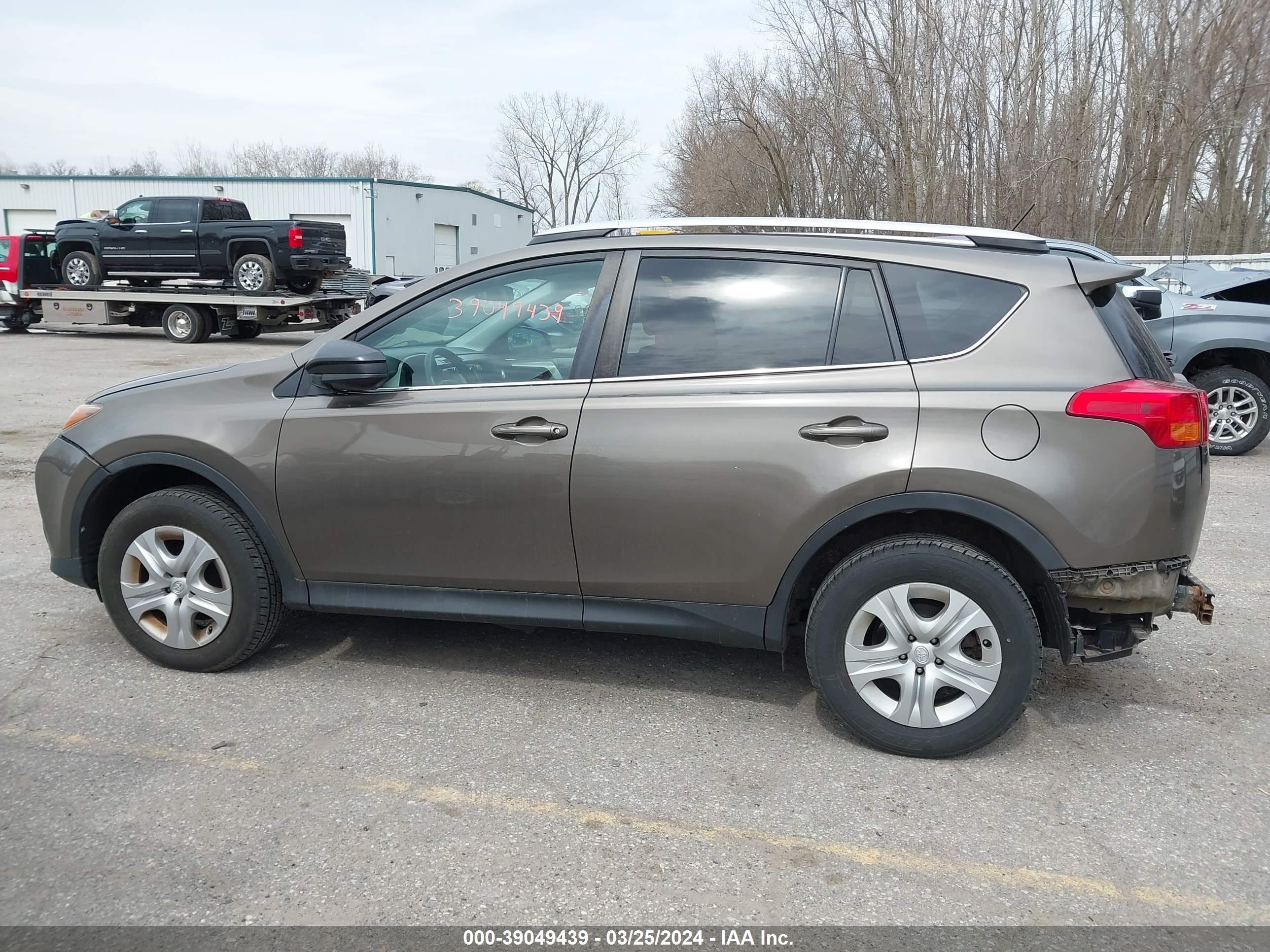 Photo 14 VIN: 2T3ZFREV4FW179467 - TOYOTA RAV 4 