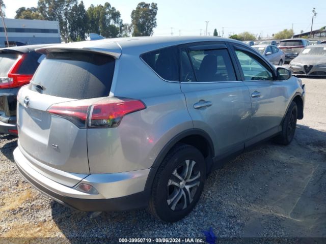 Photo 3 VIN: 2T3ZFREV4JW443974 - TOYOTA RAV4 