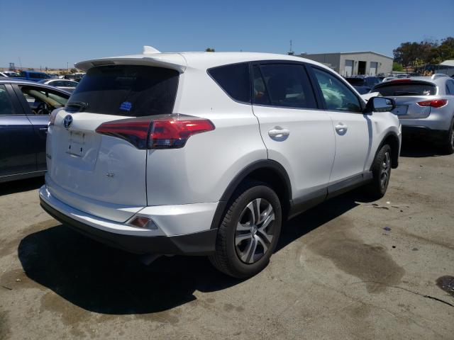 Photo 3 VIN: 2T3ZFREV4JW450035 - TOYOTA RAV4 LE 