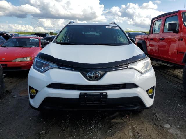 Photo 4 VIN: 2T3ZFREV4JW458121 - TOYOTA RAV4 LE 