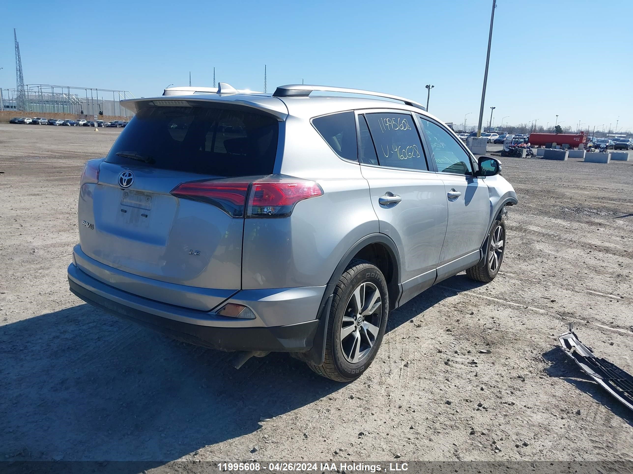 Photo 3 VIN: 2T3ZFREV4JW460628 - TOYOTA RAV 4 