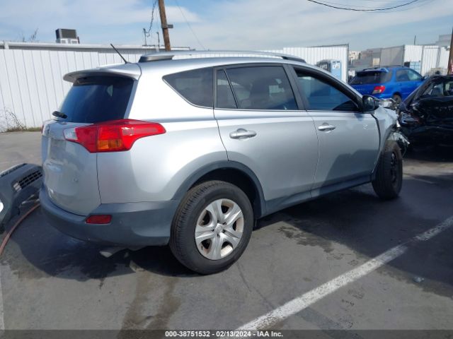 Photo 3 VIN: 2T3ZFREV5DW028327 - TOYOTA RAV4 