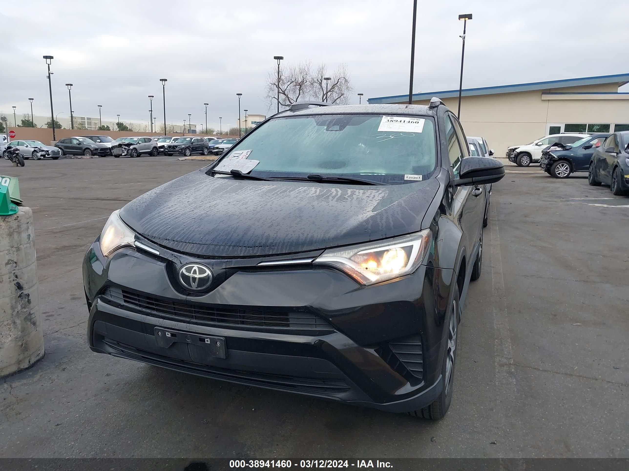 Photo 11 VIN: 2T3ZFREV6HW367331 - TOYOTA RAV 4 