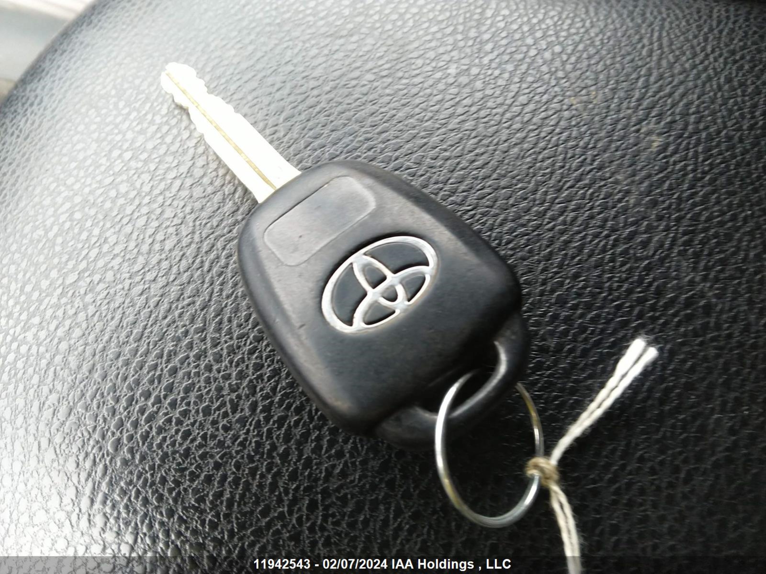 Photo 10 VIN: 2T3ZFREV7DW051754 - TOYOTA RAV 4 