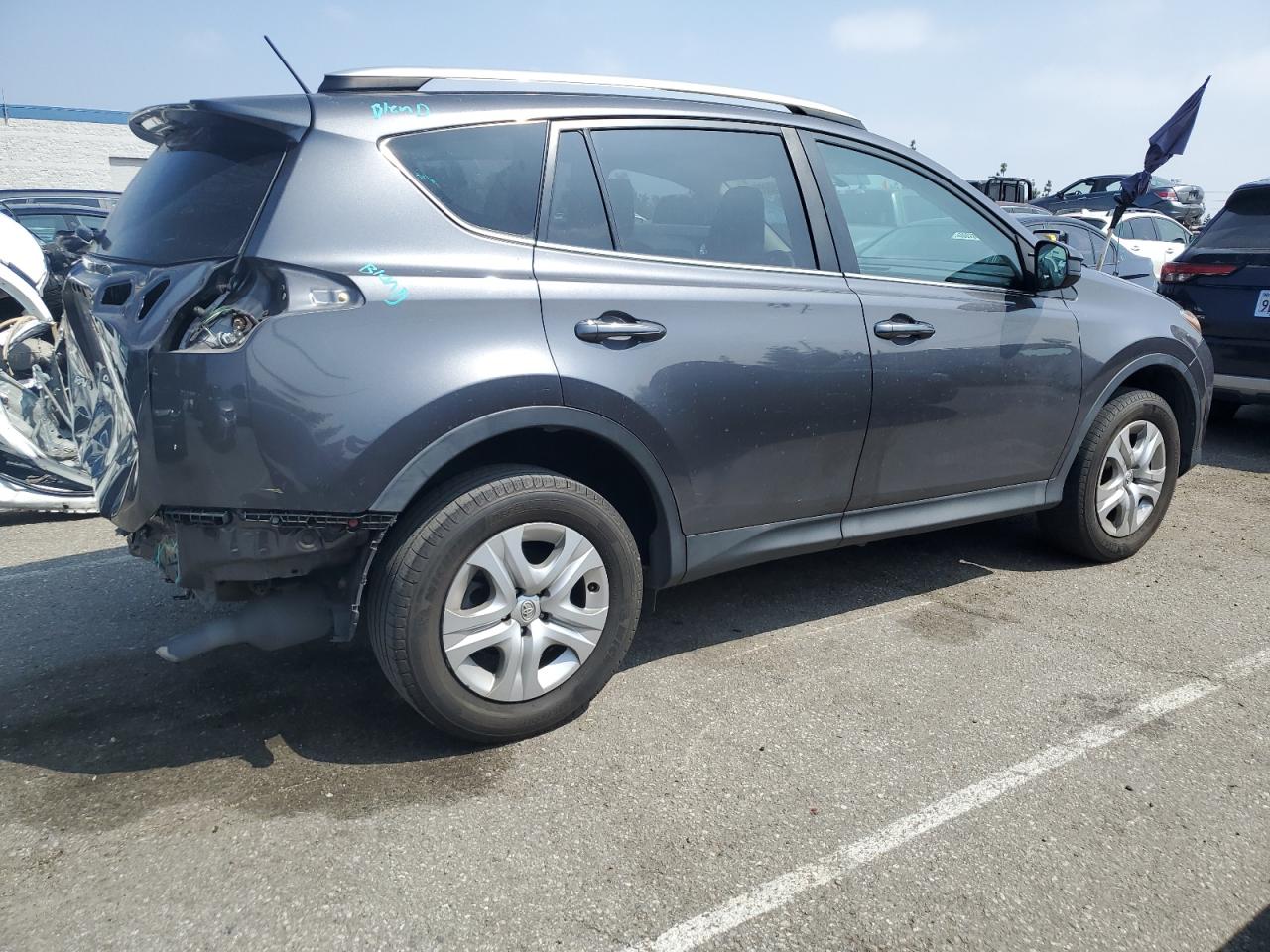 Photo 2 VIN: 2T3ZFREV7DW067128 - TOYOTA RAV 4 