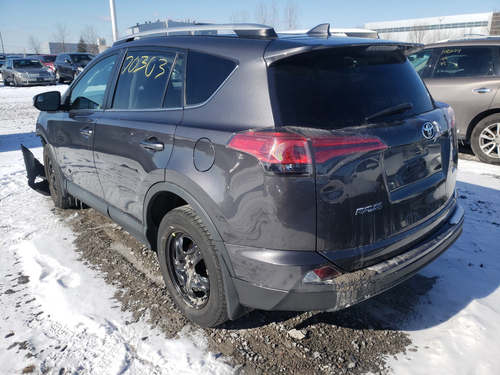 Photo 2 VIN: 2T3ZFREV7GW244121 - TOYOTA RAV4 LE 