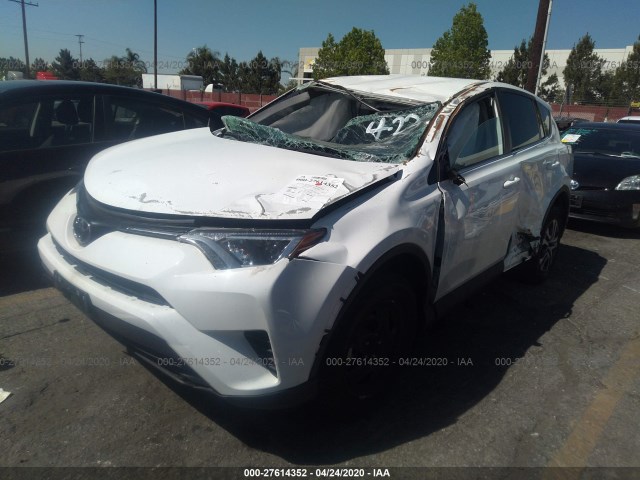 Photo 1 VIN: 2T3ZFREV7JW442558 - TOYOTA RAV4 