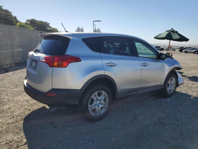 Photo 2 VIN: 2T3ZFREV8FW226497 - TOYOTA RAV4 LE 