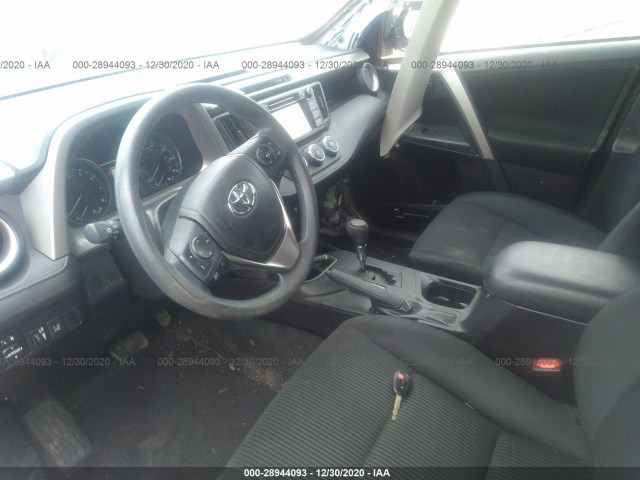 Photo 4 VIN: 2T3ZFREV8HW315053 - TOYOTA RAV4 