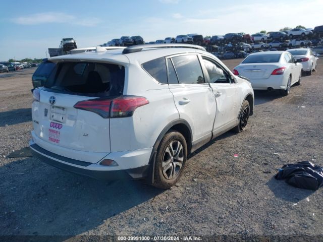 Photo 3 VIN: 2T3ZFREV8JW433223 - TOYOTA RAV4 