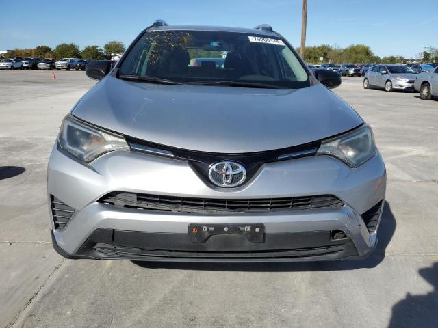 Photo 4 VIN: 2T3ZFREV9GW310183 - TOYOTA RAV4 LE 