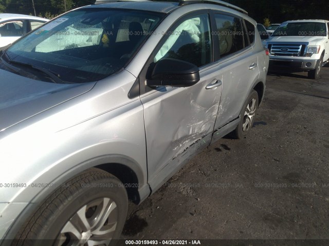 Photo 5 VIN: 2T3ZFREV9HW327986 - TOYOTA RAV4 