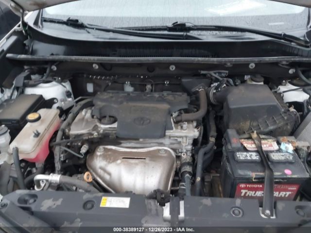 Photo 9 VIN: 2T3ZFREV9HW334615 - TOYOTA RAV4 