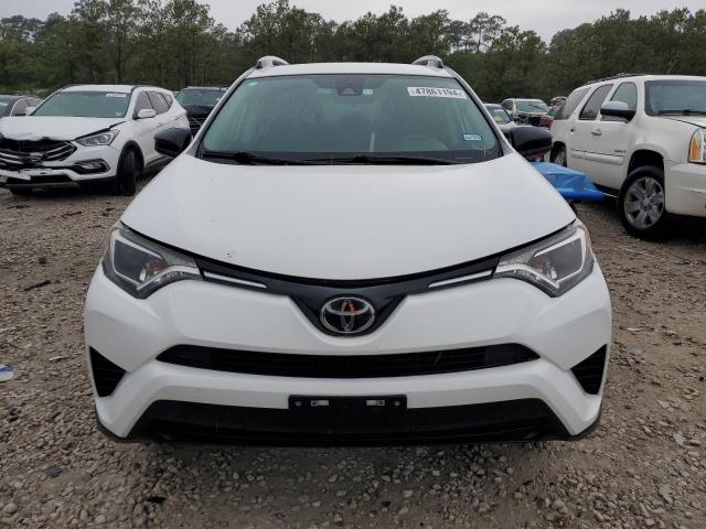 Photo 4 VIN: 2T3ZFREV9HW370529 - TOYOTA RAV4 LE 